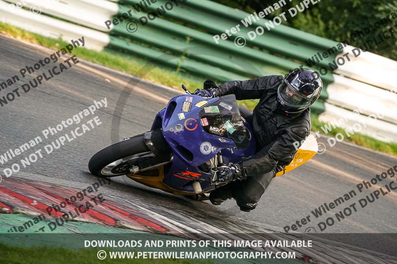 cadwell no limits trackday;cadwell park;cadwell park photographs;cadwell trackday photographs;enduro digital images;event digital images;eventdigitalimages;no limits trackdays;peter wileman photography;racing digital images;trackday digital images;trackday photos